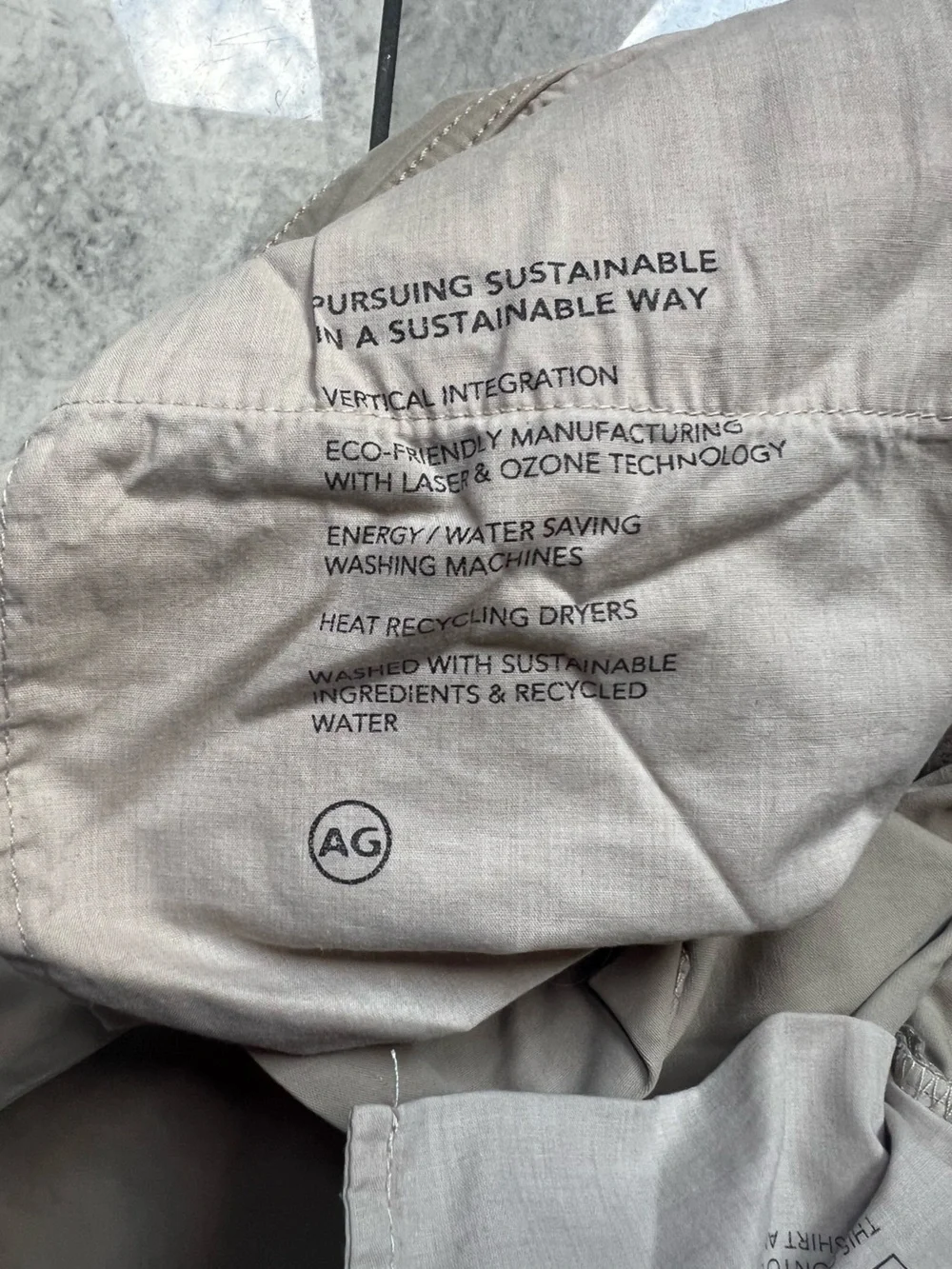 AG Adriano Goldschmied Tellis Modern Slim Pants Beige Khaki Italian Fabric 33x30